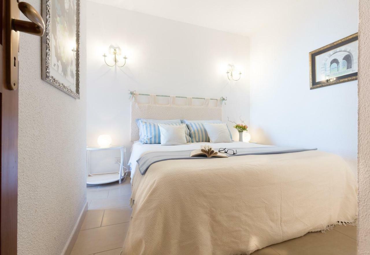 La Casa Di Cri Villa Simius Exteriör bild